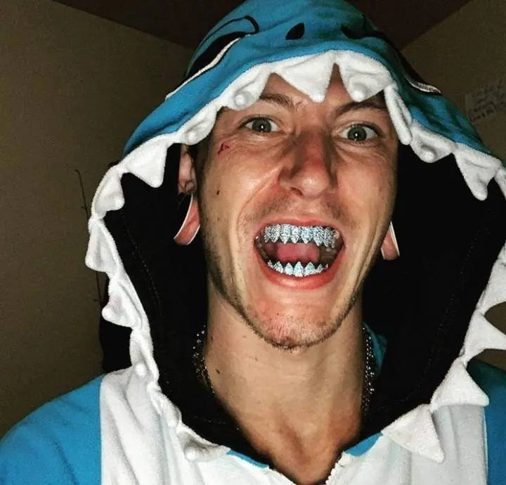 1414 Shark Vampire 14K Gold Plated 8 Fang Iced Out CZ Lab Diamond Aquamarine Zircon 14 Vampire Grillz for Your Teeth Top and Bottom Grills - JettsJewelers