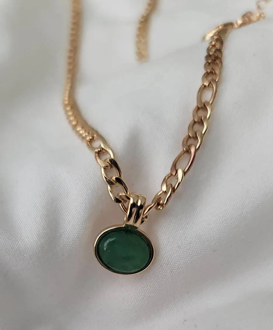 14k Gold Green Aventurine Natural Stone Pendant Necklace (20'' Titanium Chain), Retro Elegant Temperament Style Necklace - JettsJewelers