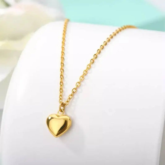 18K Gold Heart Pendant Necklace for Women Stainless Steel Gold Plated JettsJewelers