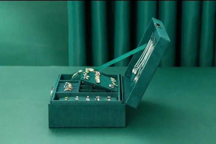 2 Layers Medium Flannel Jewelry Organizer with Removable Tray Girls Jewelry Display Case Jewelry Storage for Earrings Bracelets Rings - JettsJewelers