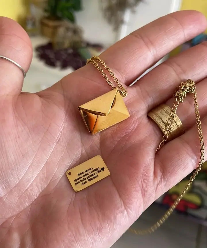 Personalized Letter Envelope Locket Necklace for Women Engraving Secret Message Necklace with Name Inside Creative Seal Love Message Locket - JettsJewelers