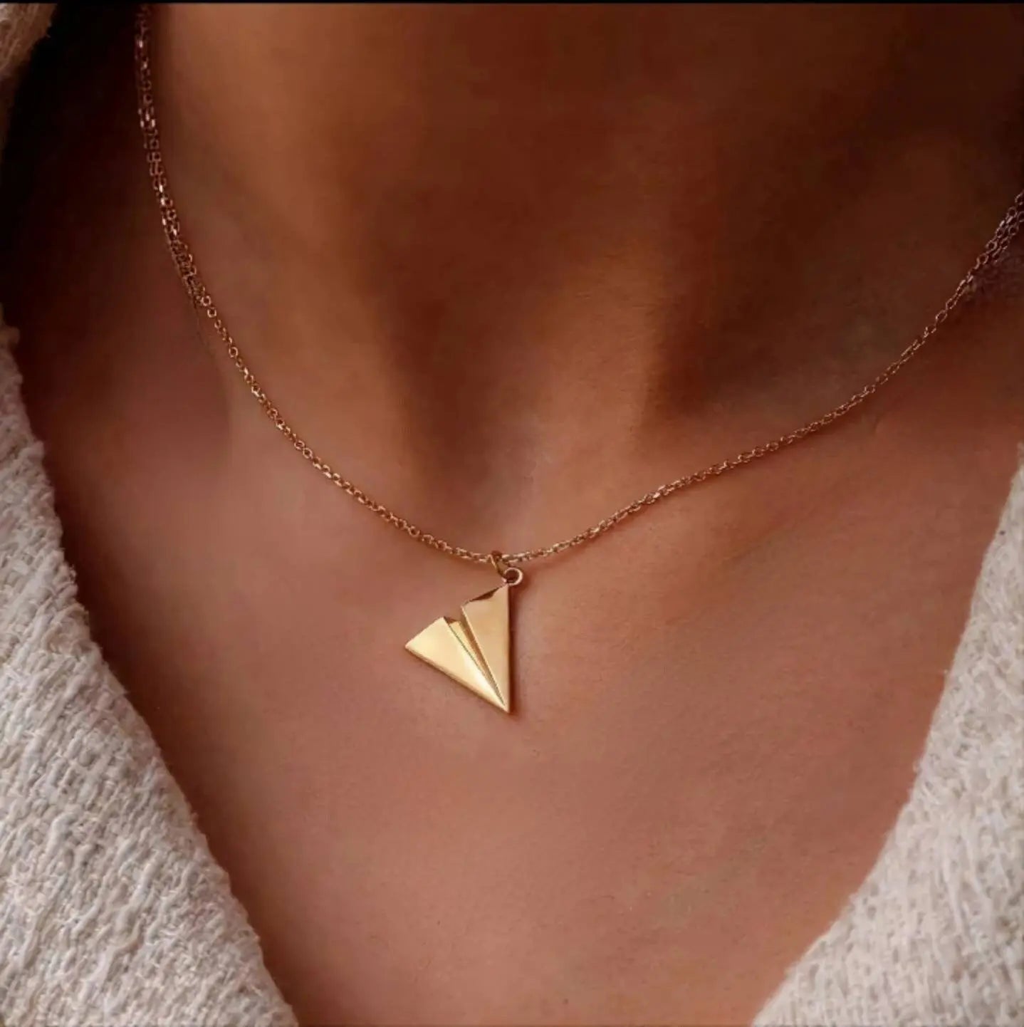 18K Gold Plated Paper Plane Minimalist Pendant Necklace Clavicle for Women Stainless Steel Gold Plated JettsJewelers