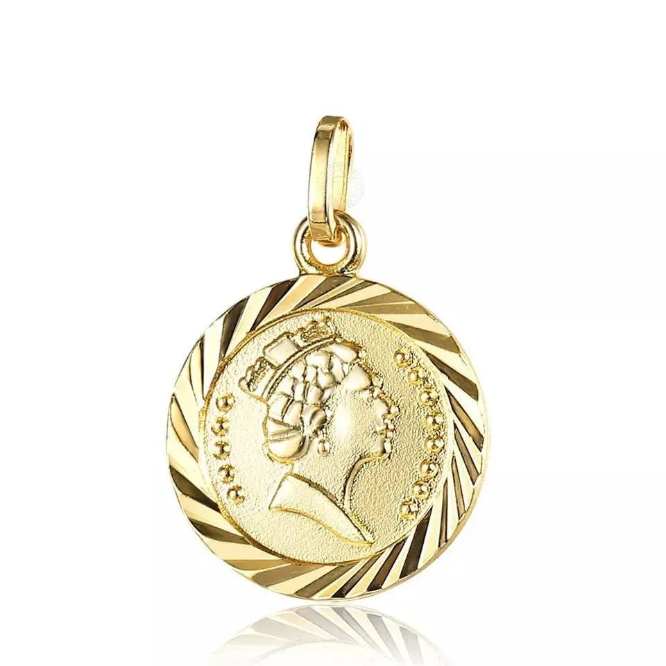 18K Gold Plated Round Queen Elizabeth Pendant Necklace Queen Elizabeth II JettsJewelers