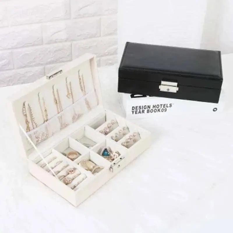 Jewelry Box for Women Girls Girlfriend Wife Ideal Gift, Medium PU Leather Jewelry Organizer Storage Case - JettsJewelers