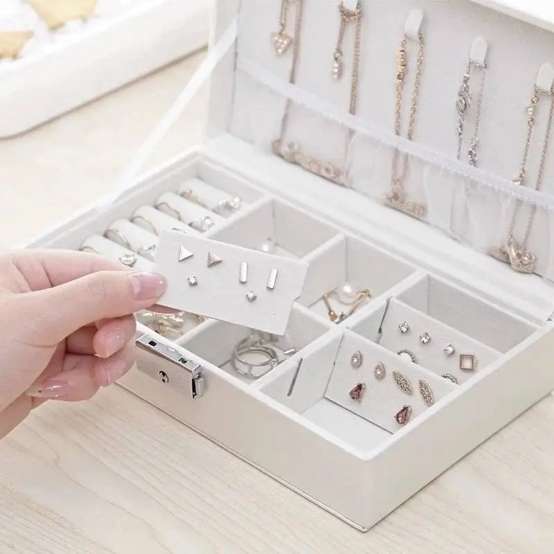 Jewelry Box for Women Girls Girlfriend Wife Ideal Gift, Medium PU Leather Jewelry Organizer Storage Case - JettsJewelers