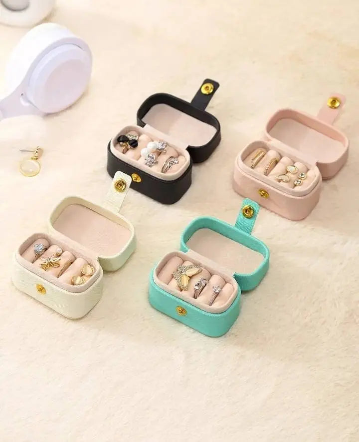 Portable Small Ring Box Organizer Traveling Simple Case Box JettsJewelers